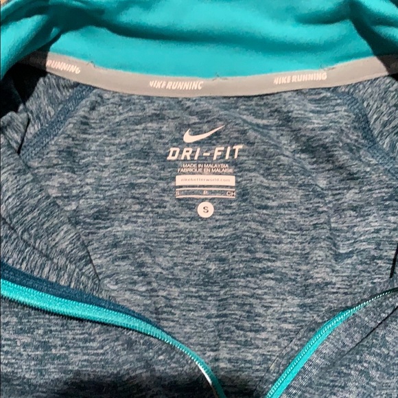 Nike Dryfit quarter zip women’s small - Picture 4 of 5
